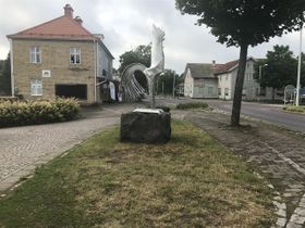 Tuppen i stål