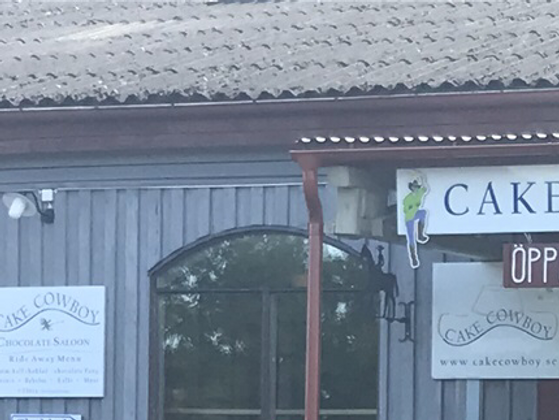 Cake cowboy. Hit måste jag nästa gång. Här gör dom nämligen chokladpraliner och egen chokladdryck. Måste provas ;)